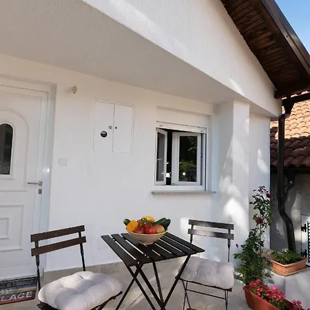 Kuca Za Odmor Nall Apartment *