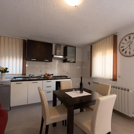 Apartment Kuca Za Odmor Nall Lovran